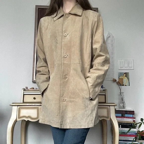 Genuine Leather Spring Jacket - Picture 2 of 5